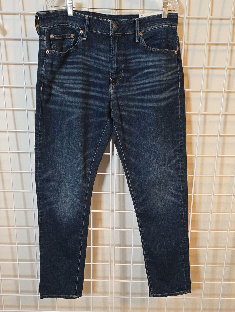 American Eagle Outfitters Men’s Athletic Skinny Dark Blue Jeans 33x32 NWT